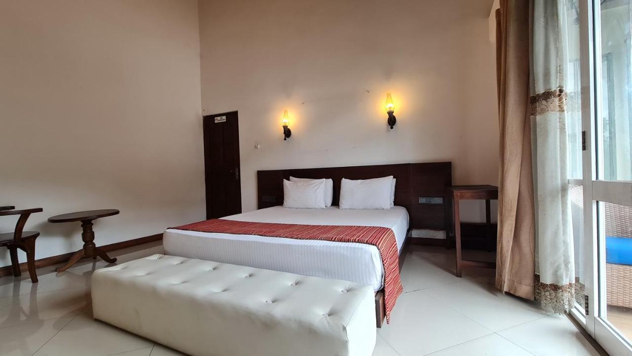 Quick Stop Inn Kandy Extérieur photo