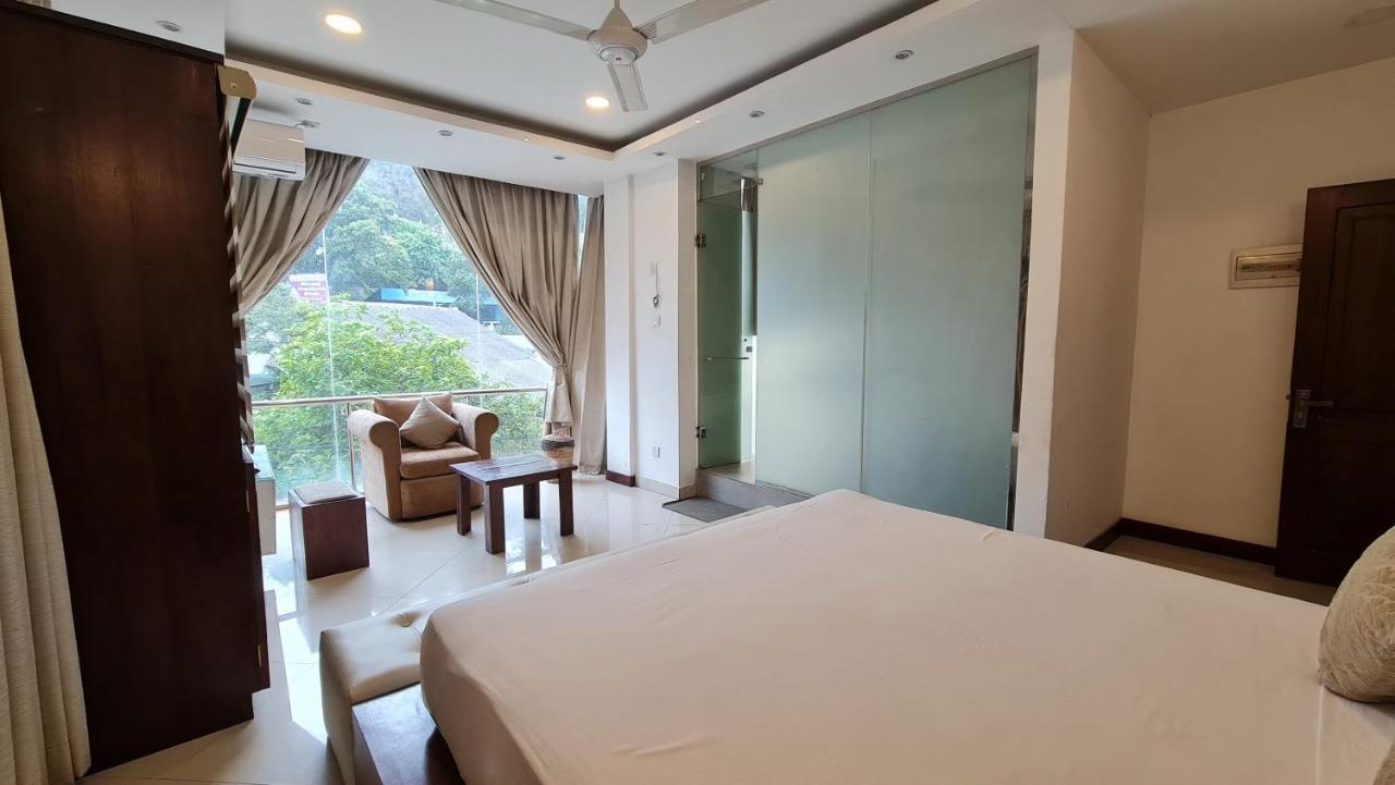 Quick Stop Inn Kandy Extérieur photo
